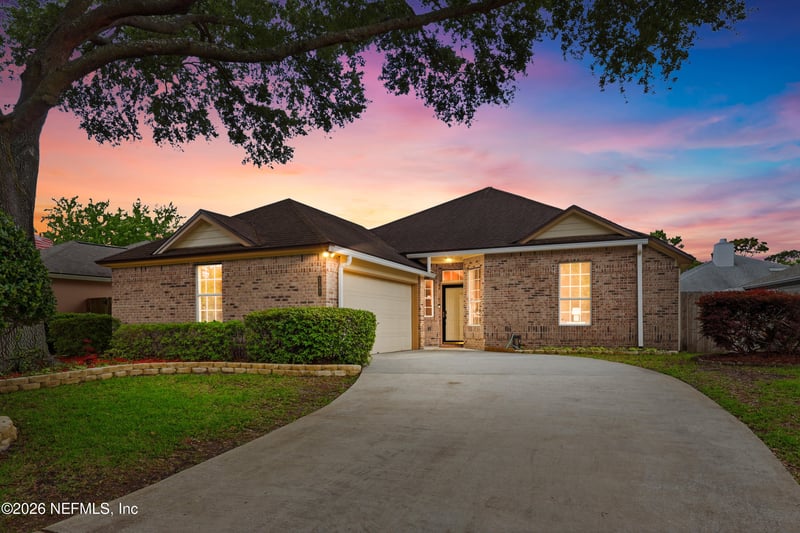 2192 The Woods Dr, Jacksonville, FL 32246