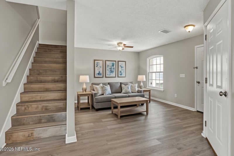 800 Old Bridge Rd #3, St Johns, FL 32259