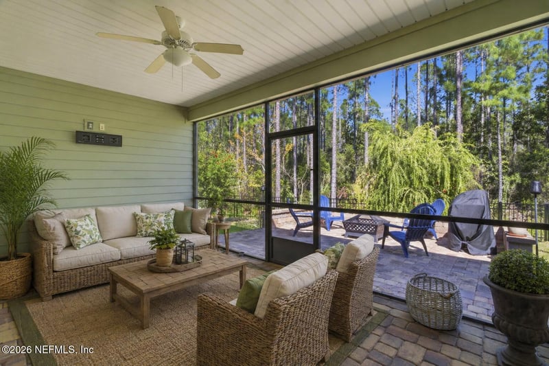 10013 Blossom Creek Ln, Jacksonville, FL 32222