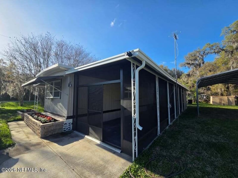 200 Char Ln, Crescent City, FL 32112