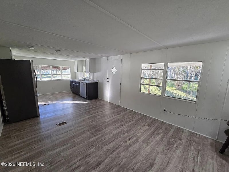 200 Char Ln, Crescent City, FL 32112