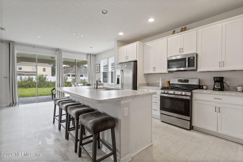 1855 Amberly Dr, Middleburg, FL 32068