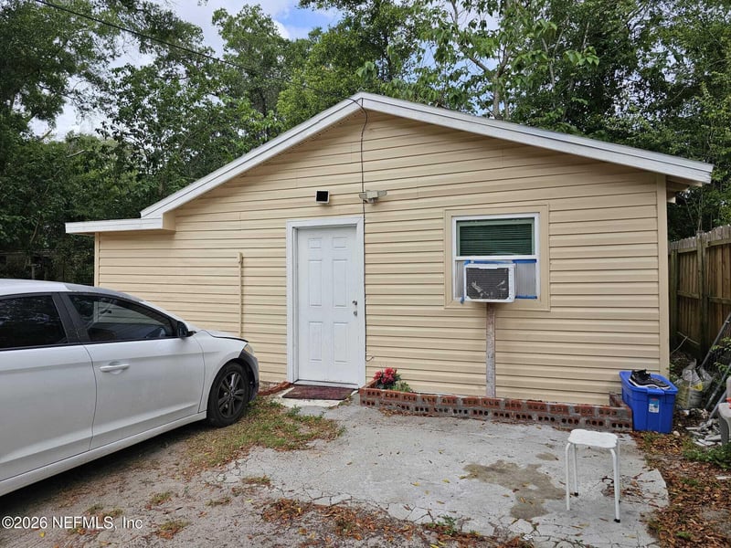 10502 Wooster Dr, Jacksonville, FL 32218