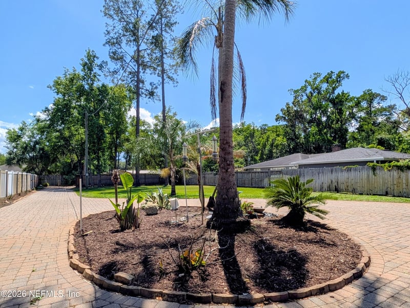 3087 Old Acosta Rd, Jacksonville, FL 32223