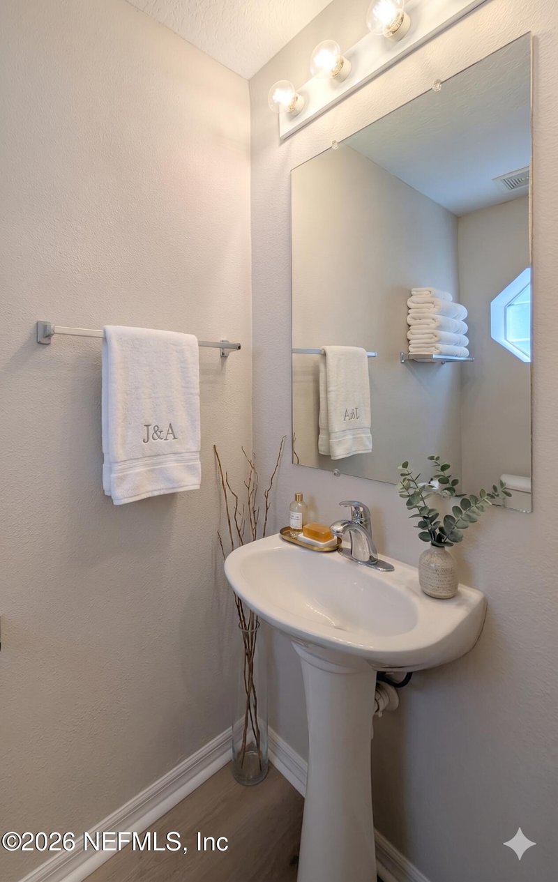10499 Autumn Trace Rd, Jacksonville, FL 32257