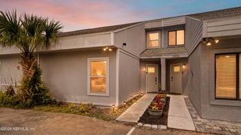 3904 Windjammer Ln, St Augustine, FL 32084