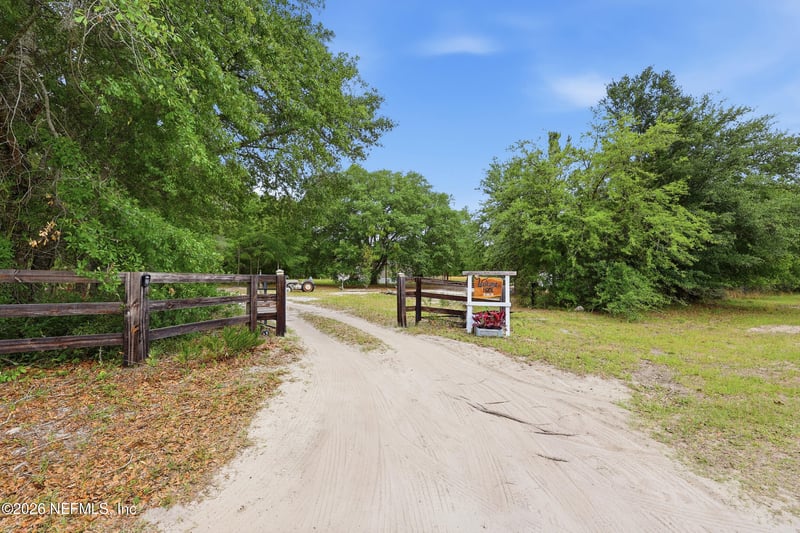 740 Linda Ln, Middleburg, FL 32068