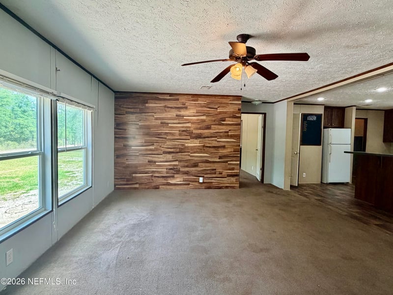 14002 O C Horne Rd, Sanderson, FL 32087