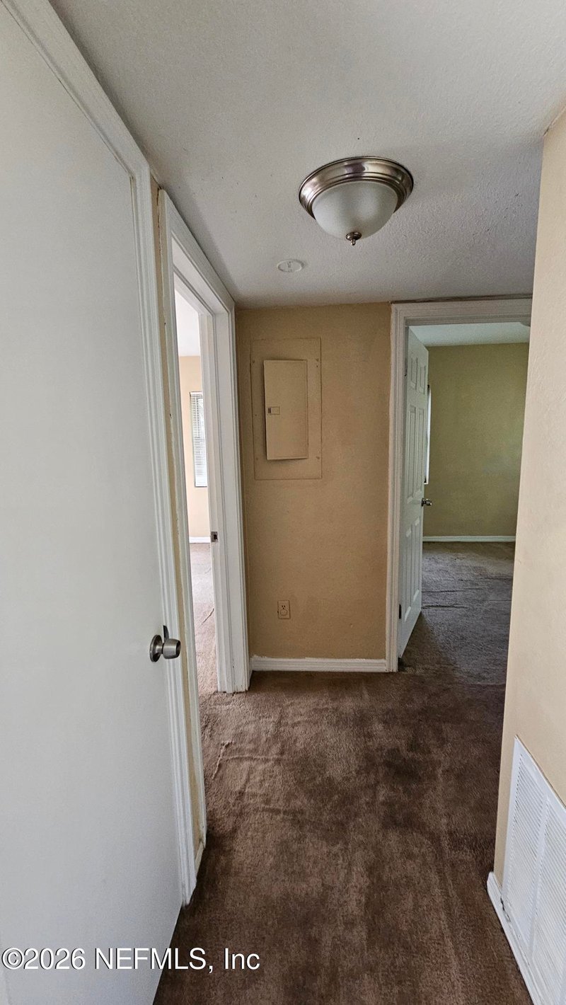 10418 Loyola Drive N Dr, Jacksonville, FL 32218