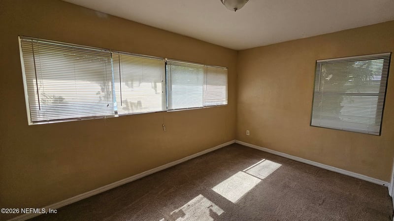 10418 Loyola Drive N Dr, Jacksonville, FL 32218