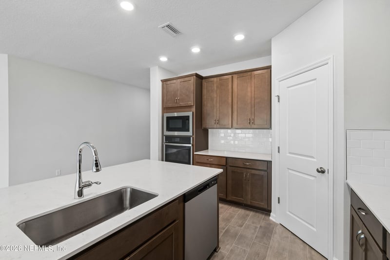75852 Walking Path Ln, Yulee, FL 32097