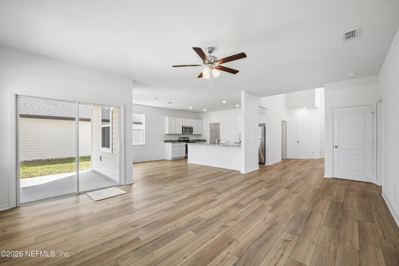 6917 Myrtle Oak Rd, Jacksonville, FL 32219