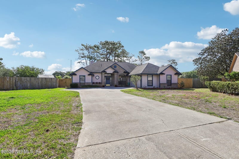 8869 Country Bend Cir, Jacksonville, FL 32244