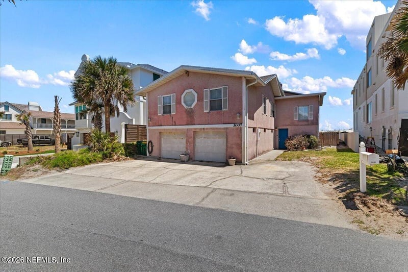 3007 Ocean Dr, Jacksonville Beach, FL 32250