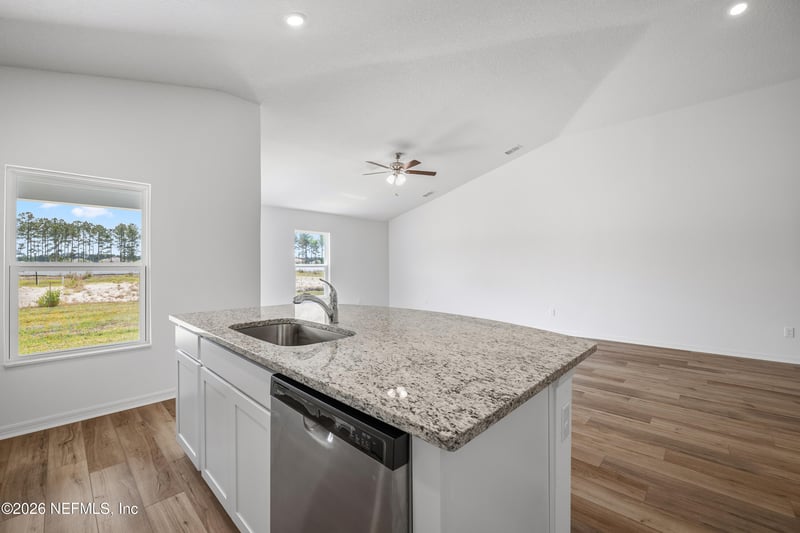 6918 Myrtle Oak Rd, Jacksonville, FL 32219