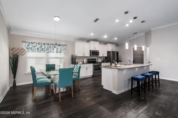 319 Northside Dr, Jacksonville, FL 32218