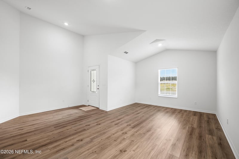 6895 Myrtle Oak Rd, Jacksonville, FL 32219