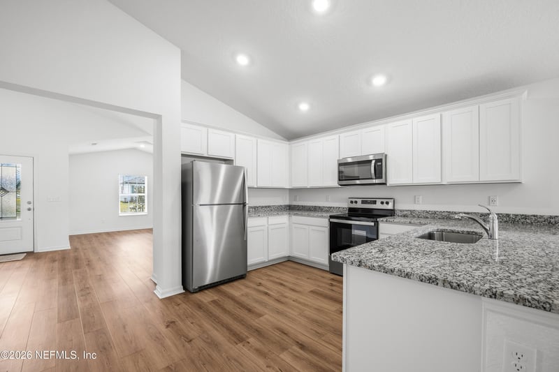 6895 Myrtle Oak Rd, Jacksonville, FL 32219