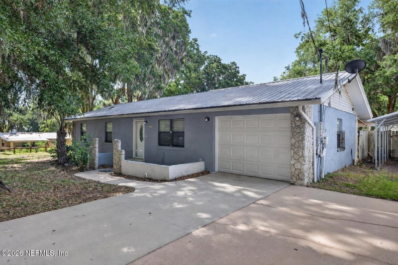 535 Prospect St, Crescent City, FL 32112
