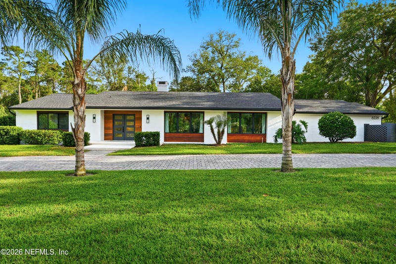 8228 Hollyridge Rd, Jacksonville, FL 32256