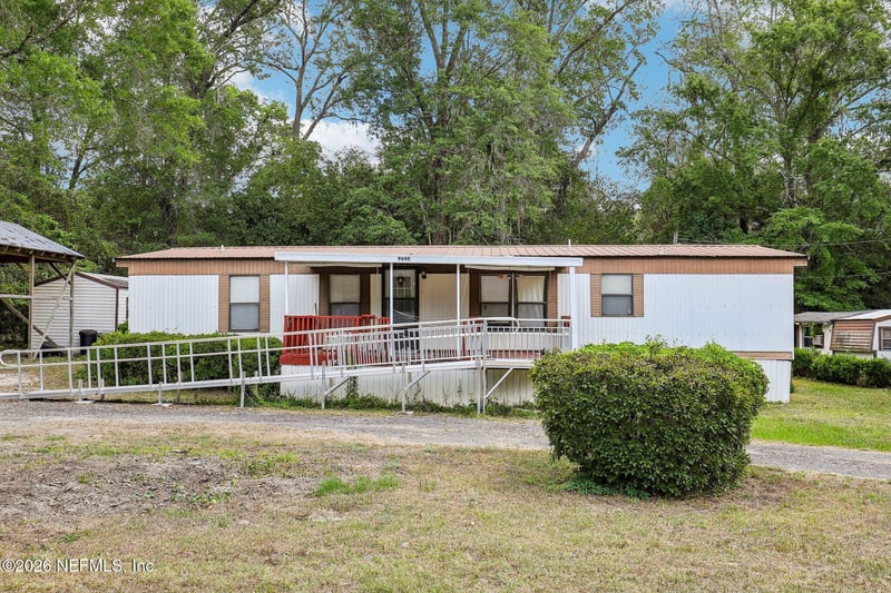 9690 Blackjack Rd, Macclenny, FL 32063