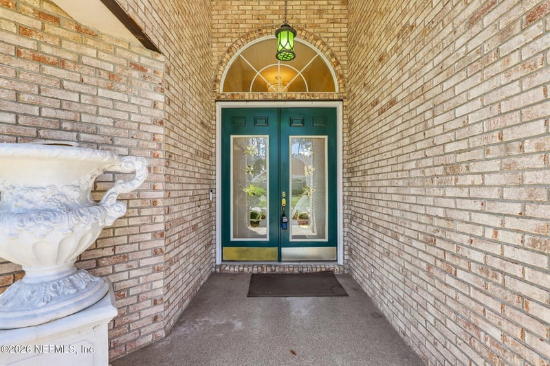 1832 Chatham Village Dr, Fleming Island, FL 32003