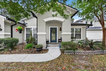 1472 Dunns Lake Dr, Jacksonville, FL 32218
