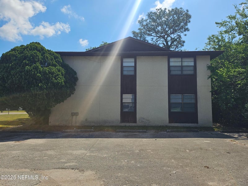 482 Bentwood Ln, Orange Park, FL 32073