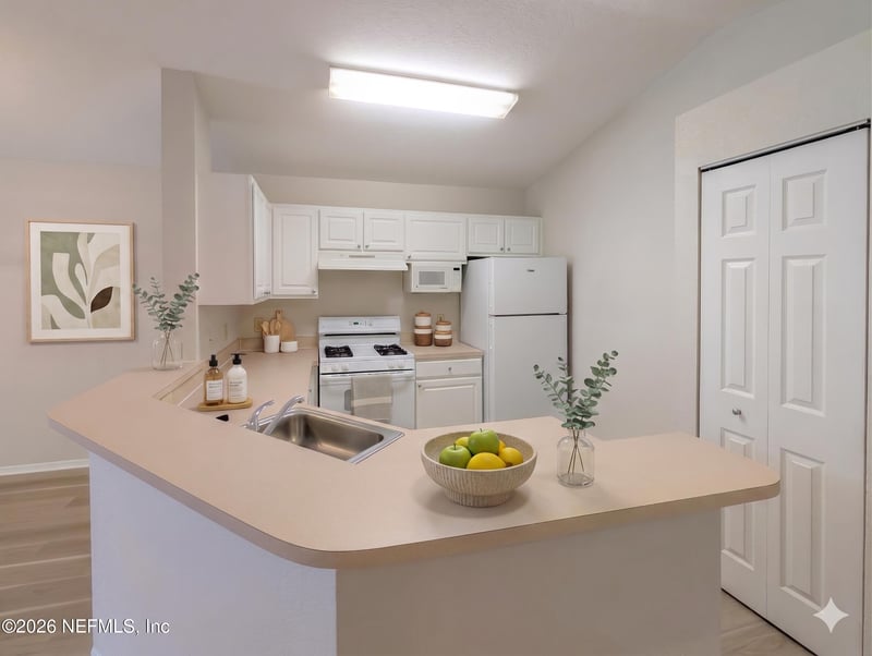 13810 Sutton Park Dr #535, Jacksonville, FL 32224
