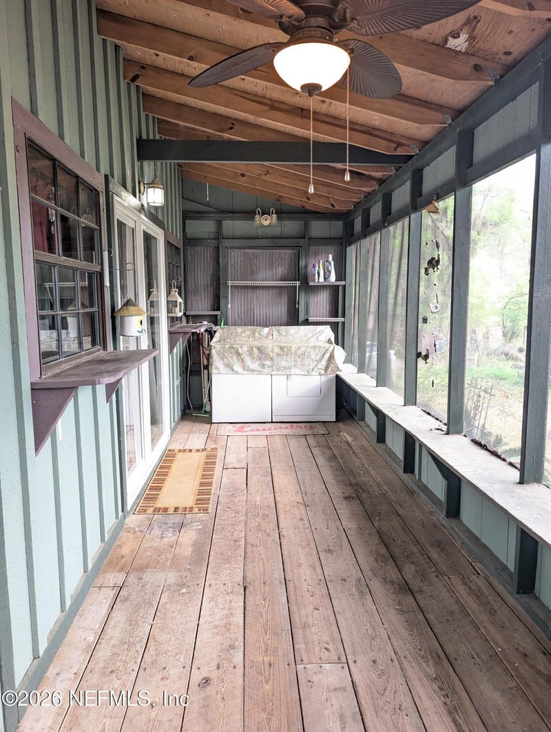 183 Sherman Drive Cir #B, Interlachen, FL 32148