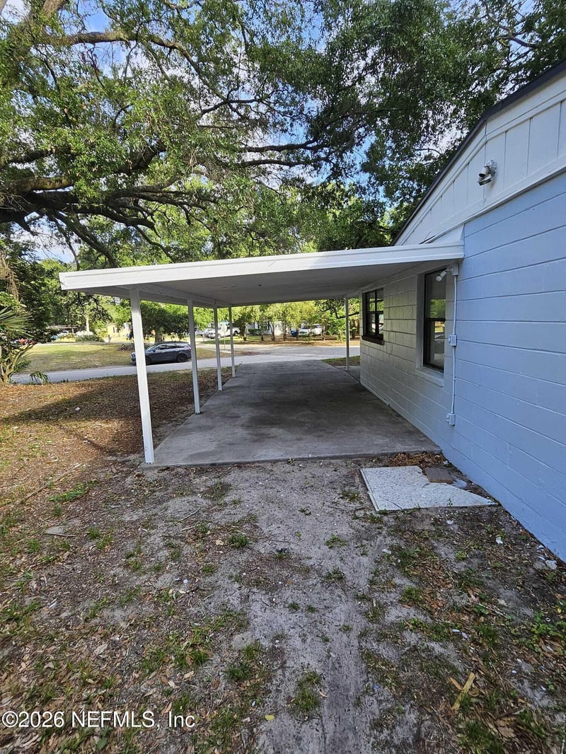 6759 Brandemere Rd, Jacksonville, FL 32211