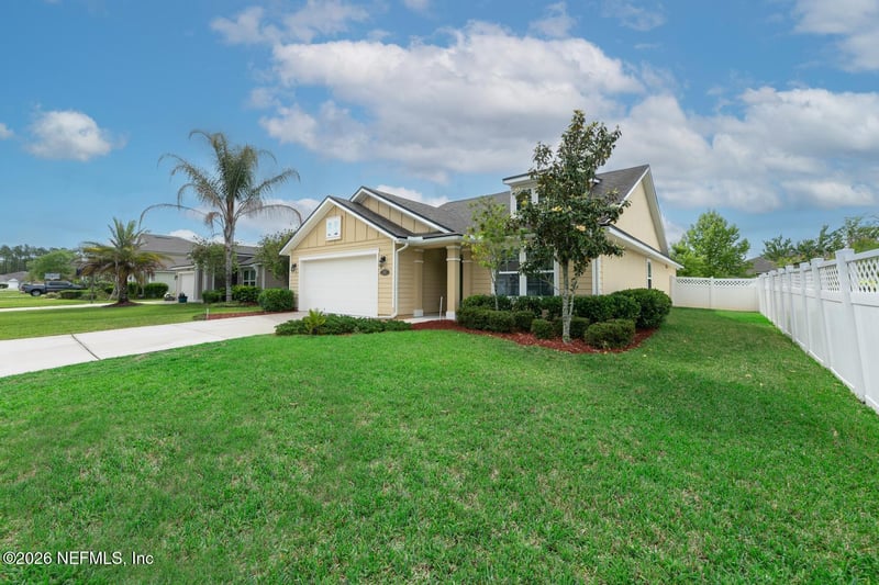 337 Grampian Highlands Dr, St Johns, FL 32259
