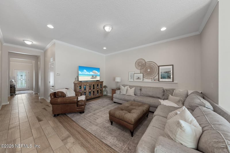 337 Grampian Highlands Dr, St Johns, FL 32259