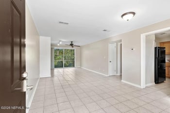 1618 El Camino Rd #6, Jacksonville, FL 32216