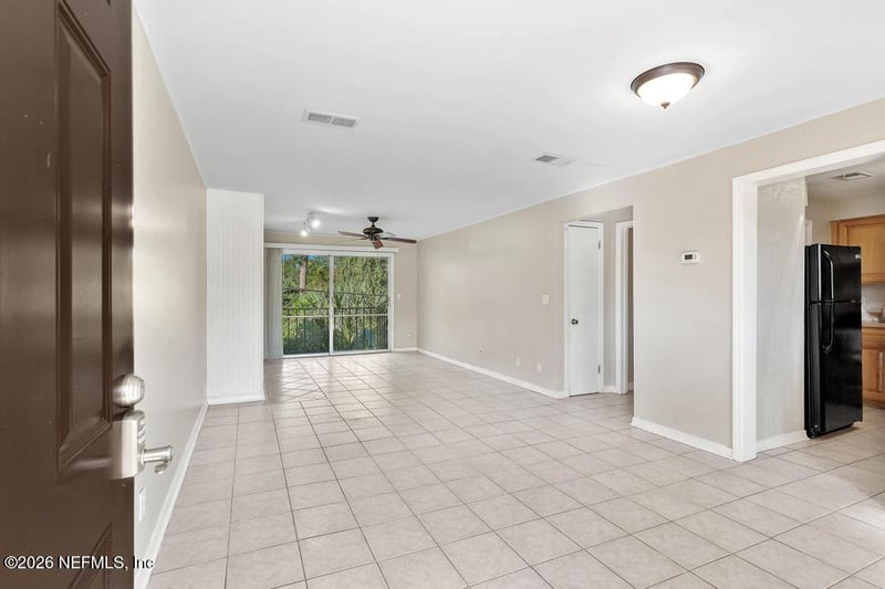 1618 El Camino Rd #6, Jacksonville, FL 32216