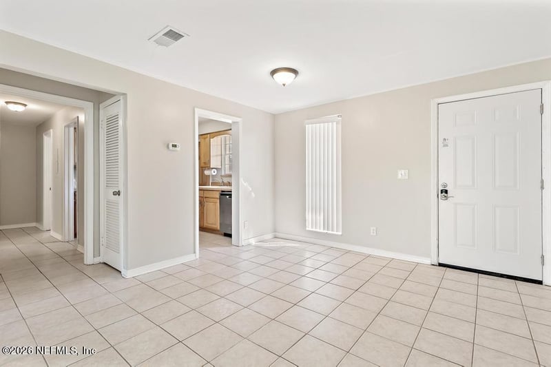 1618 El Camino Rd #6, Jacksonville, FL 32216