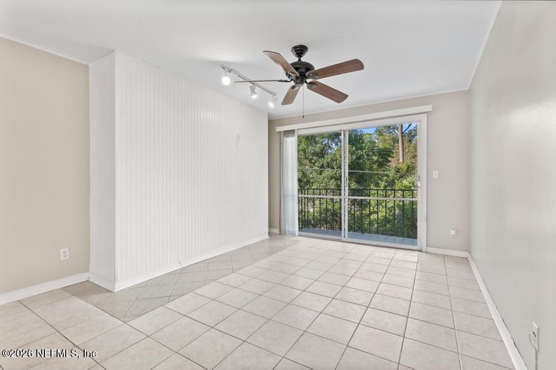 1618 El Camino Rd #6, Jacksonville, FL 32216