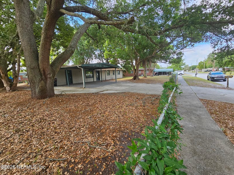 308 Bonnlyn Dr, Orange Park, FL 32073