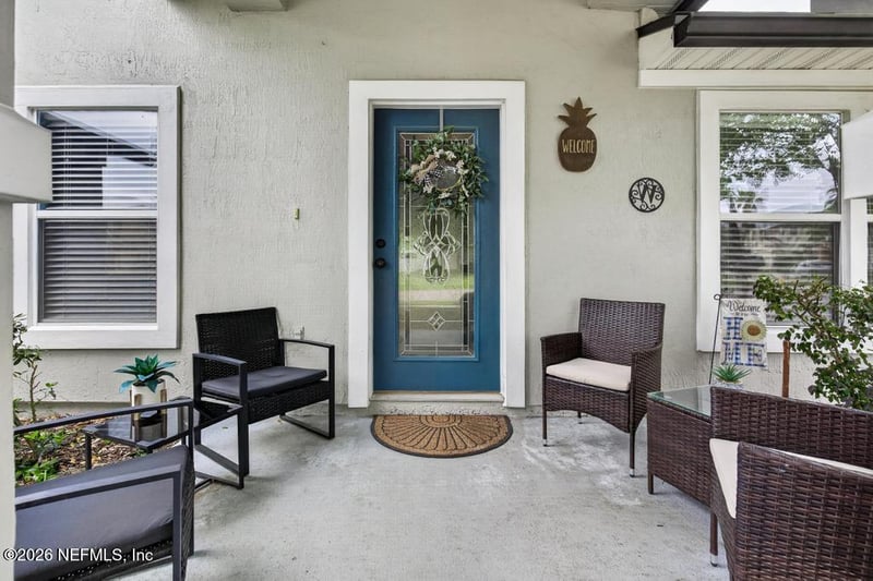 1472 Dunns Lake Dr, Jacksonville, FL 32218