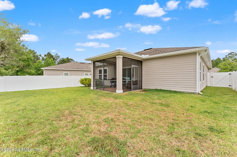 15692 Stedman Lake Dr, Jacksonville, FL 32218