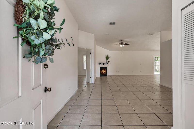 2032 St Martins Dr, Jacksonville, FL 32246