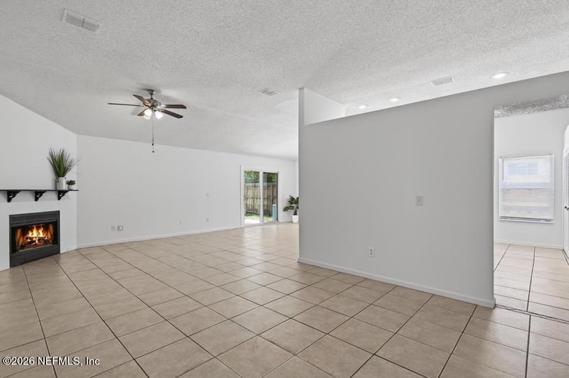 2032 St Martins Dr, Jacksonville, FL 32246