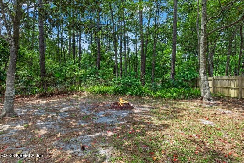2032 St Martins Dr, Jacksonville, FL 32246