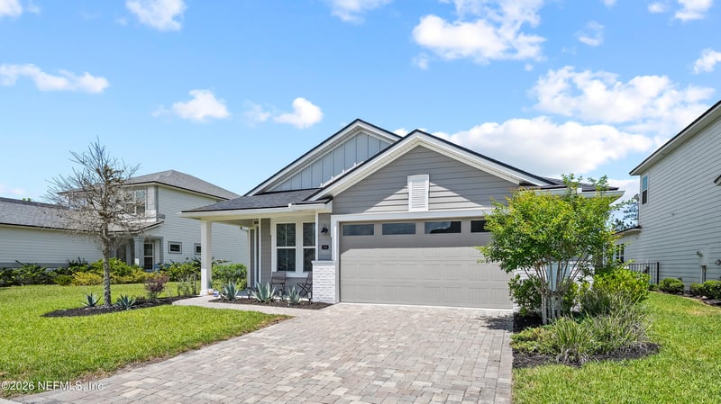 694 Silver Pine Dr, St Augustine, FL 32092