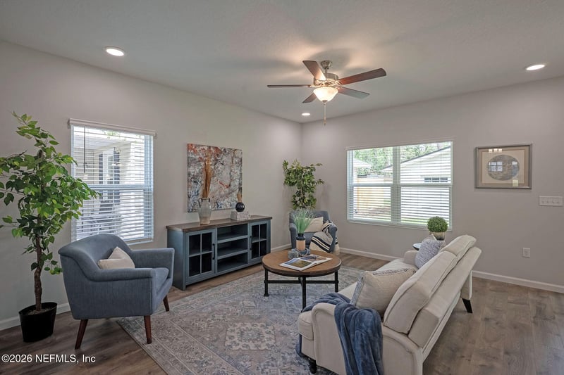 5241 Cruz Rd, Jacksonville, FL 32207