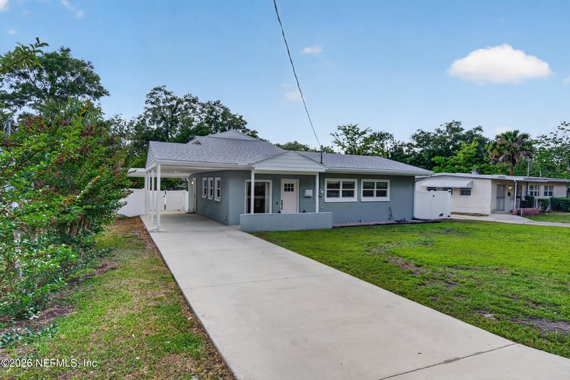 1364 Domas Dr, Jacksonville, FL 32211