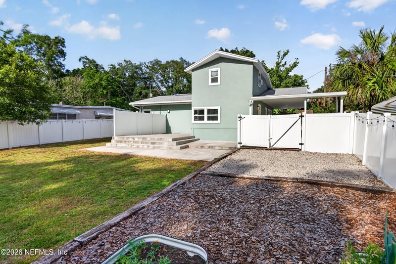 1364 Domas Dr, Jacksonville, FL 32211