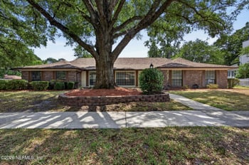 2139 Kensington Ln, Orange Park, FL 32073