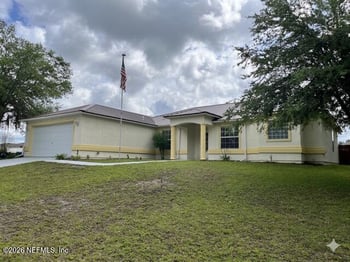 203 Village Dr, Welaka, FL 32193