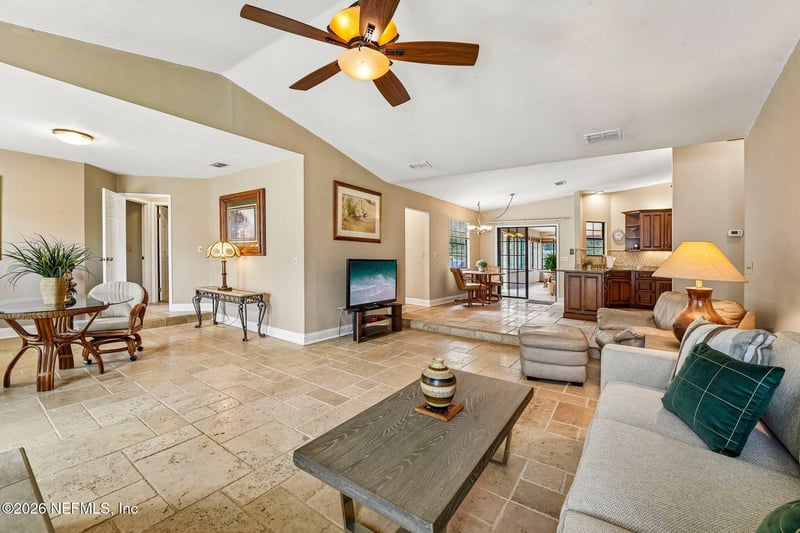 14360 Crystal Cove Dr, Jacksonville, FL 32224